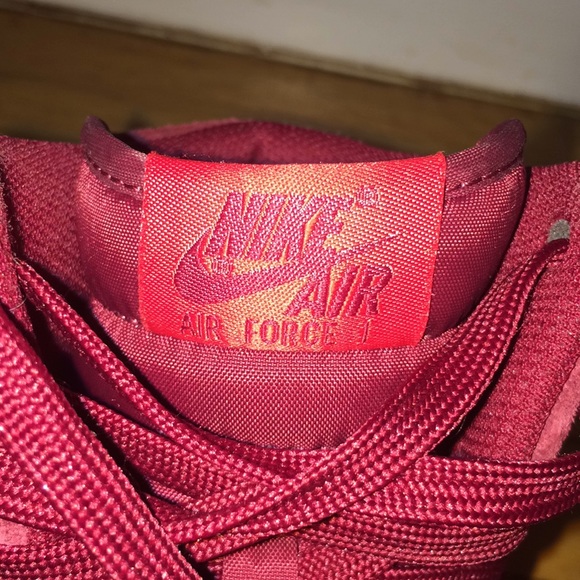 Nike Air Force 1 - Picture 6 of 8